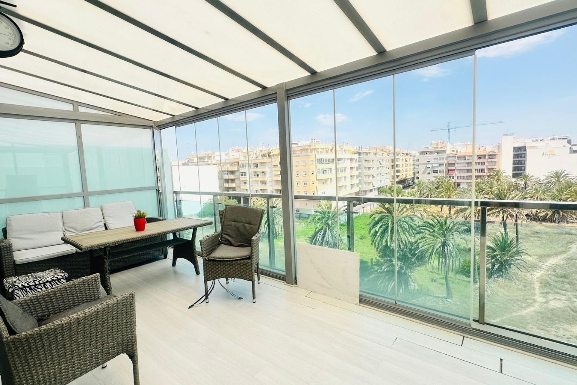 Resale - Penthouse -
Torrevieja - Playa del Cura