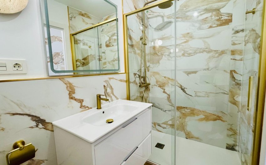 Resale - Penthouse -
Torrevieja - Punta Prima