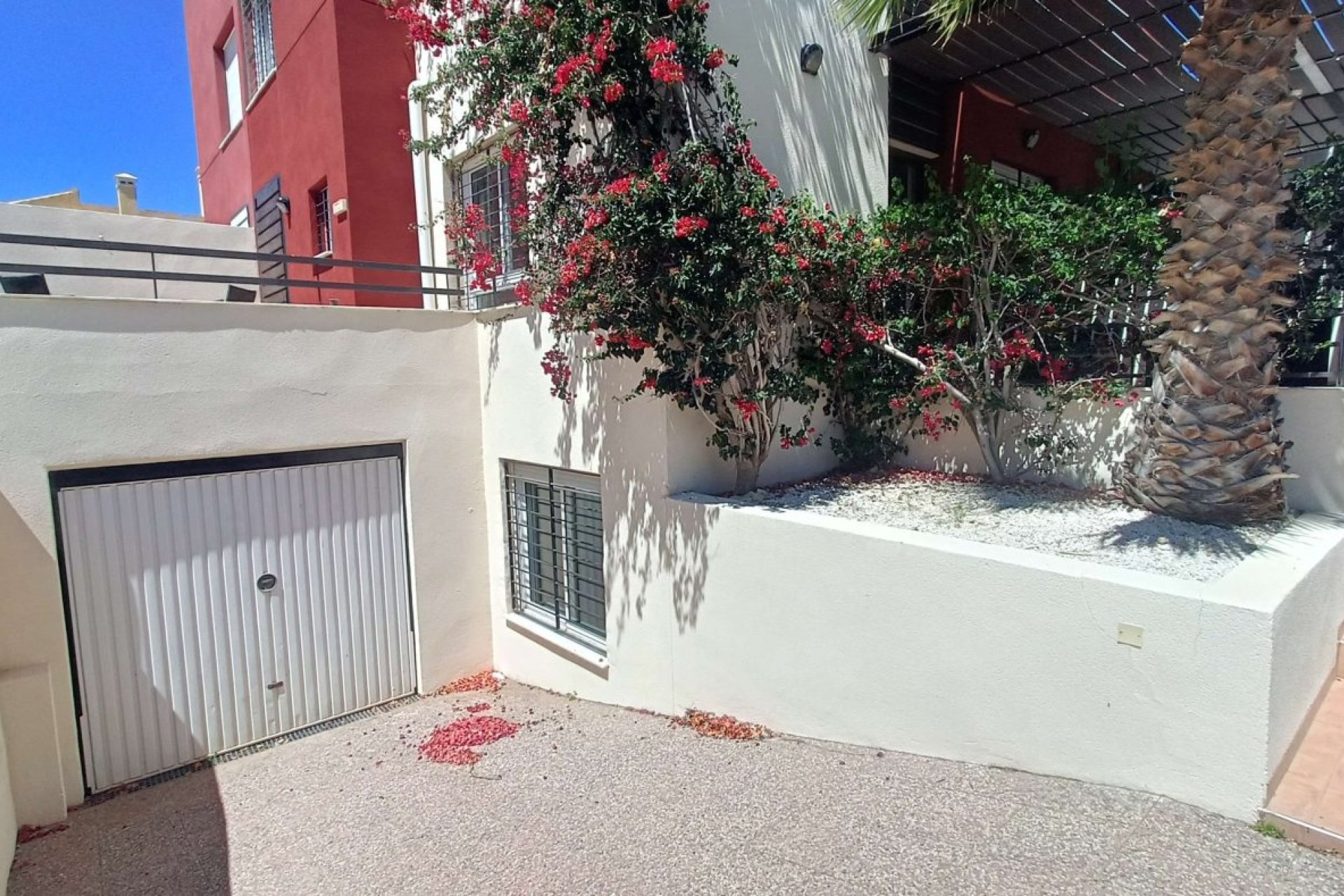 Resale - Quad House -
Algorfa - Inland