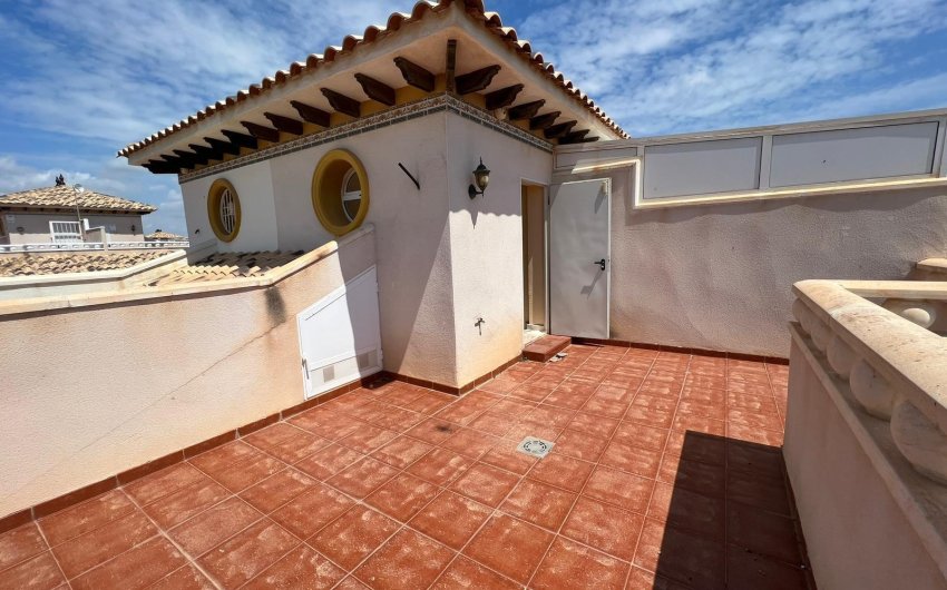 Resale - Quad House -
Orihuela Costa - Montezenia