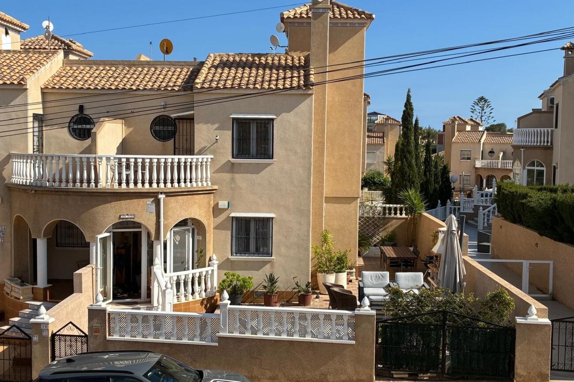 Resale - Quad Villa -
Las Filipinas - Costa Blanca