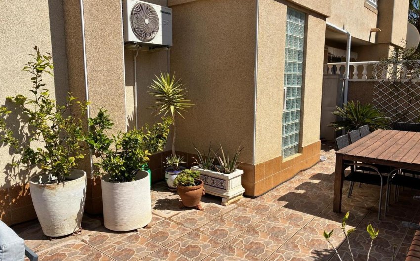 Resale - Quad Villa -
Las Filipinas - Costa Blanca