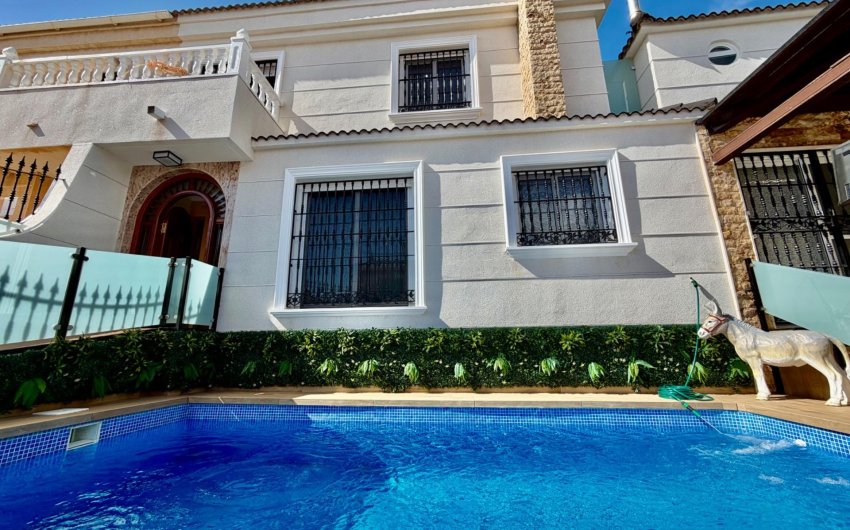 Resale - Semi Detached -
Orihuela Costa - La Zenia