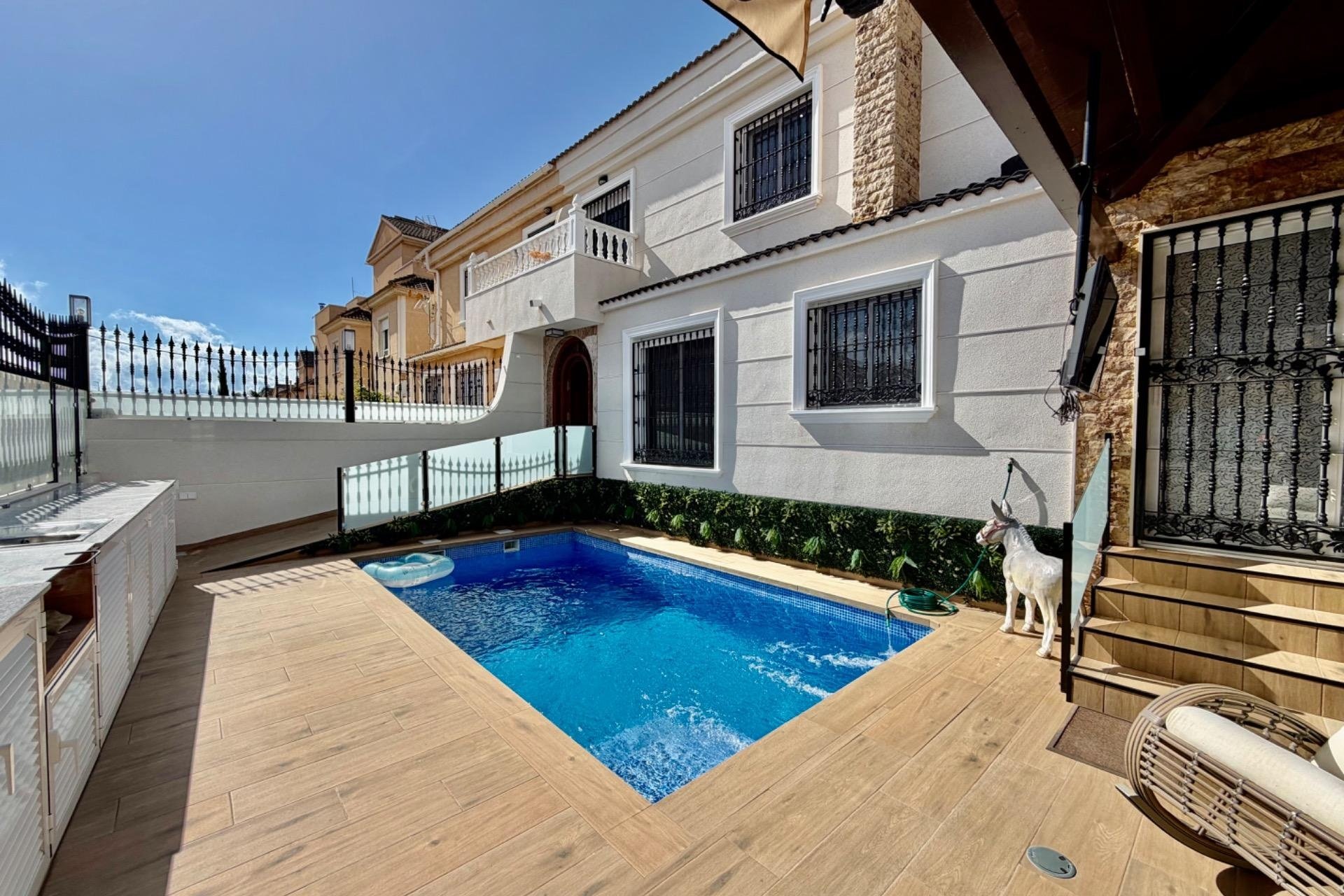 Resale - Semi Detached -
Orihuela Costa - La Zenia