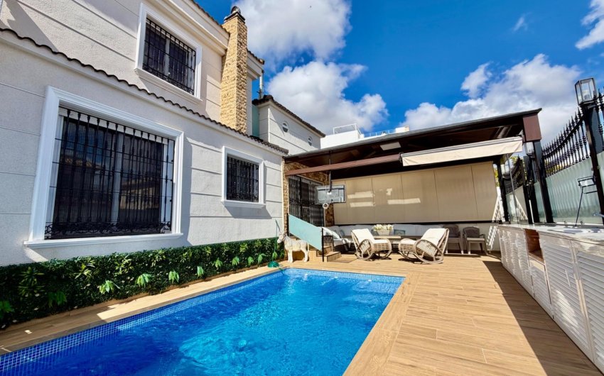 Resale - Semi Detached -
Orihuela Costa - La Zenia