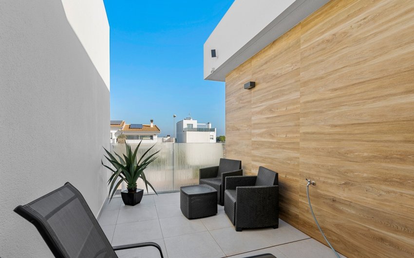 Resale - Semi Detached -
Rojales - Town