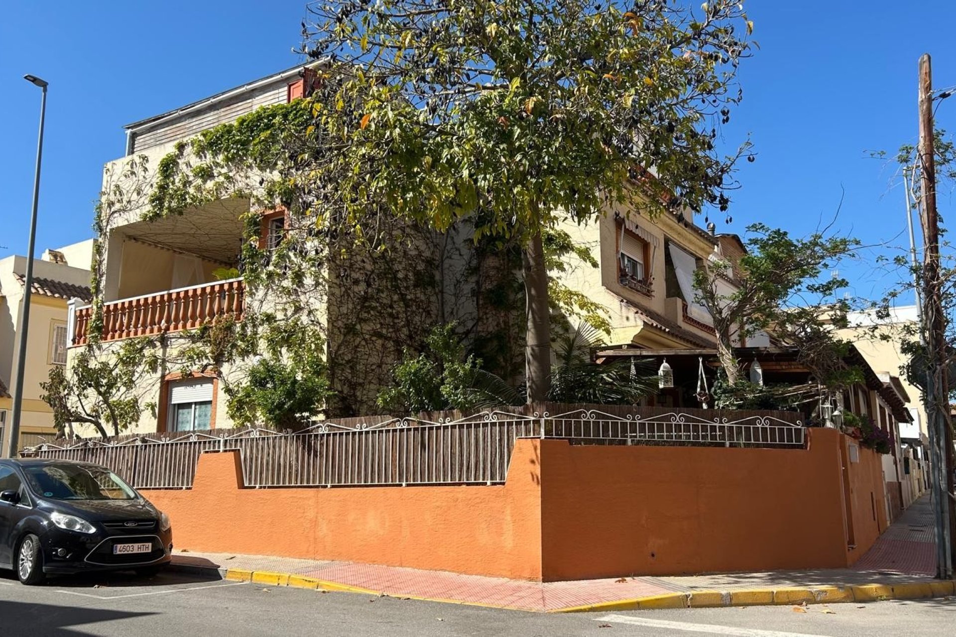 Resale - Semi Detached Villa -
Los Montesinos