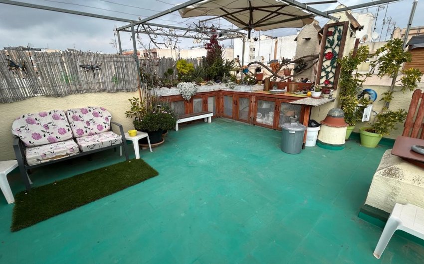 Resale - Semi Detached Villa -
Los Montesinos