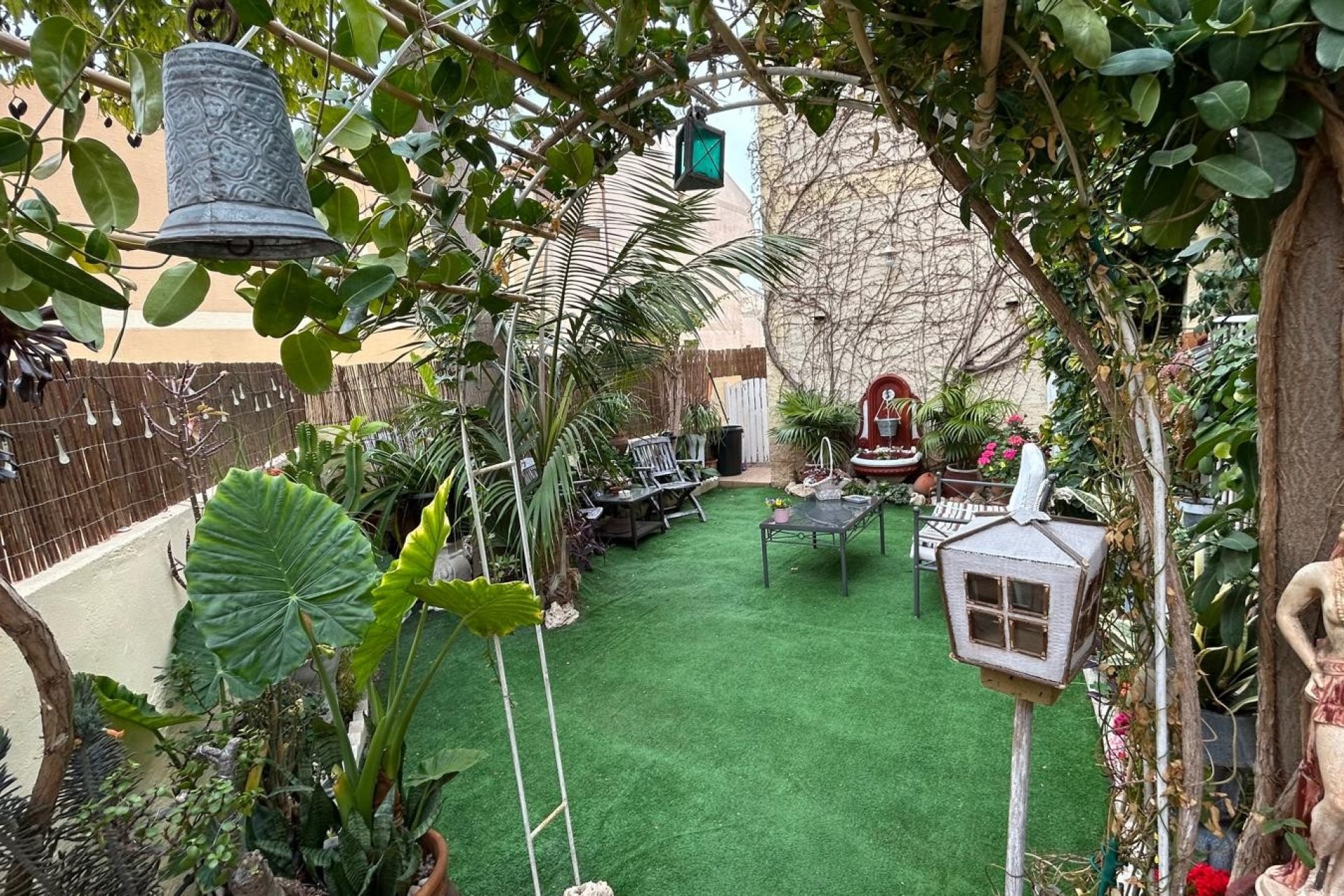 Resale - Semi Detached Villa -
Los Montesinos