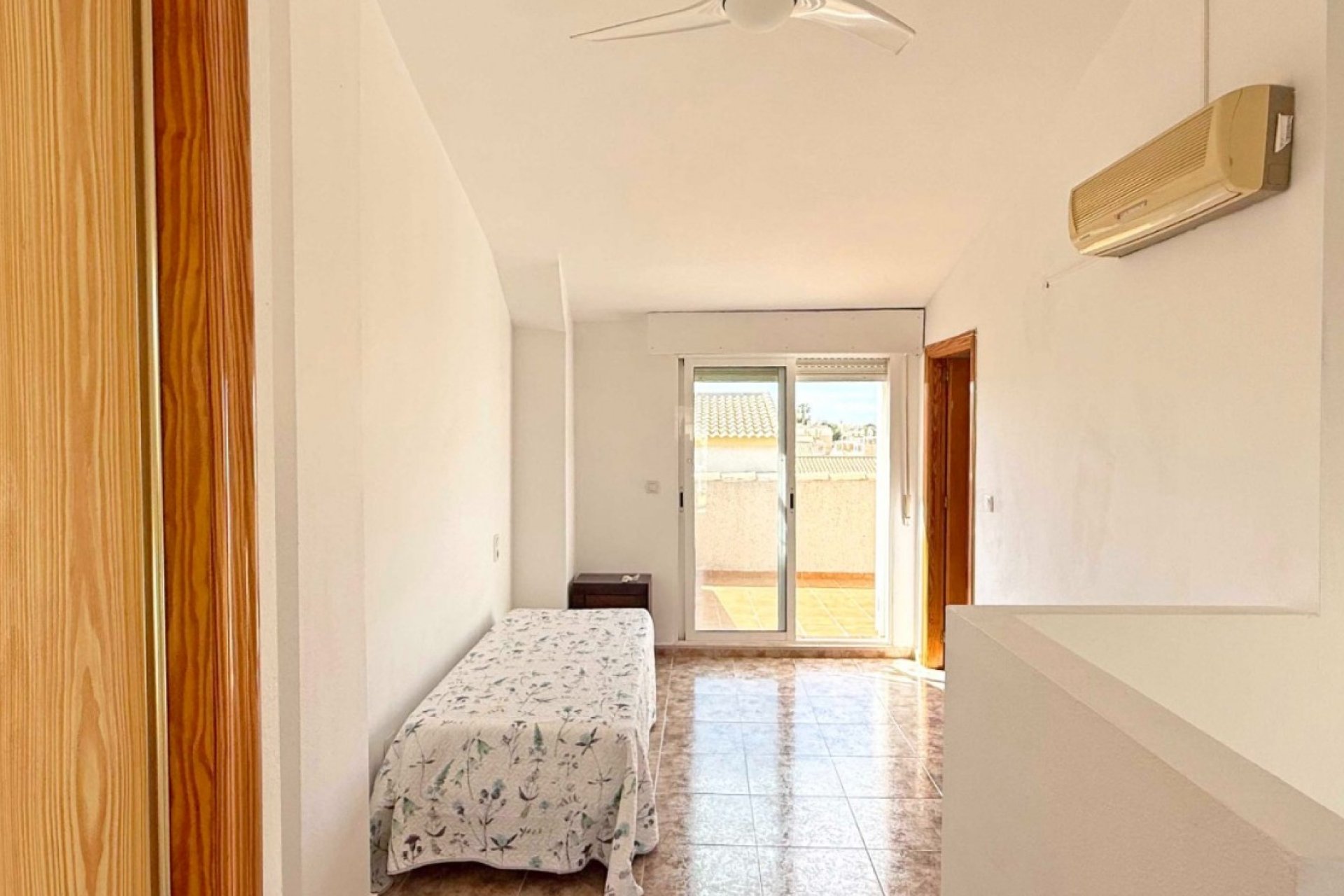 Resale - Semi Detached Villa -
Orihuela Costa - Los Altos
