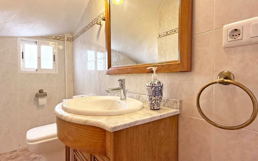 Resale - Semi Detached Villa -
Orihuela Costa - Los Altos