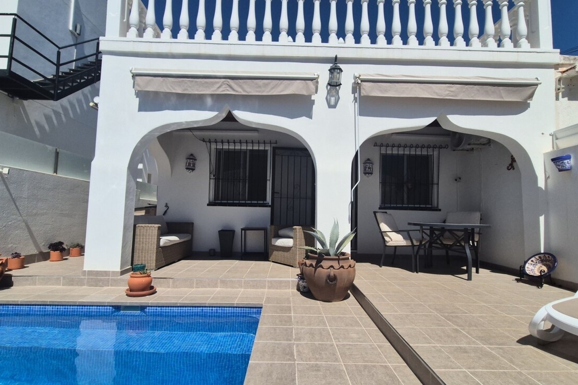 Resale - Semi Detached -
Villamartin - Costa Blanca