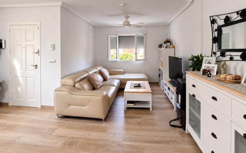 Resale - Terraced house -
Rojales - Lo Marabú