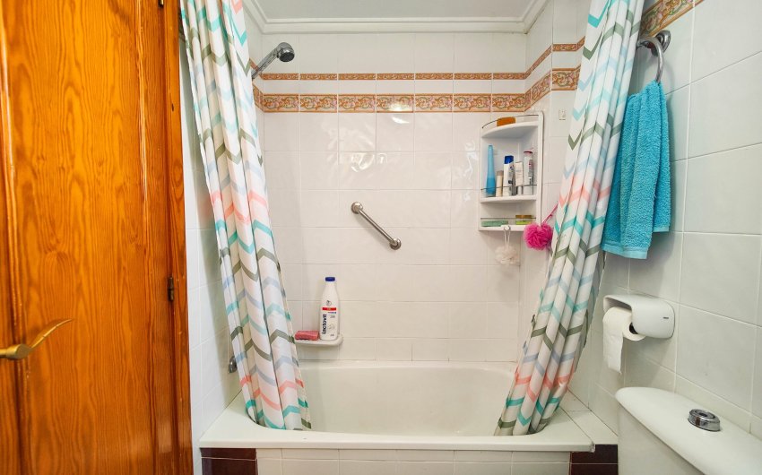 Resale - Top Floor Bungalow -
Torrevieja - La Siesta