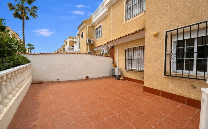 Resale - Town House -
Cabo Roig - Costa Blanca