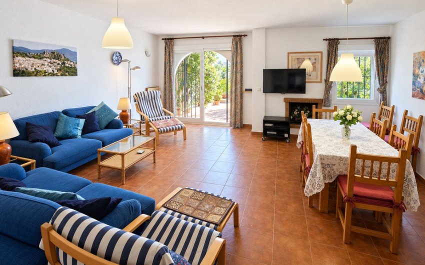 Resale - Town House -
Casares Playa - Costa del Sol