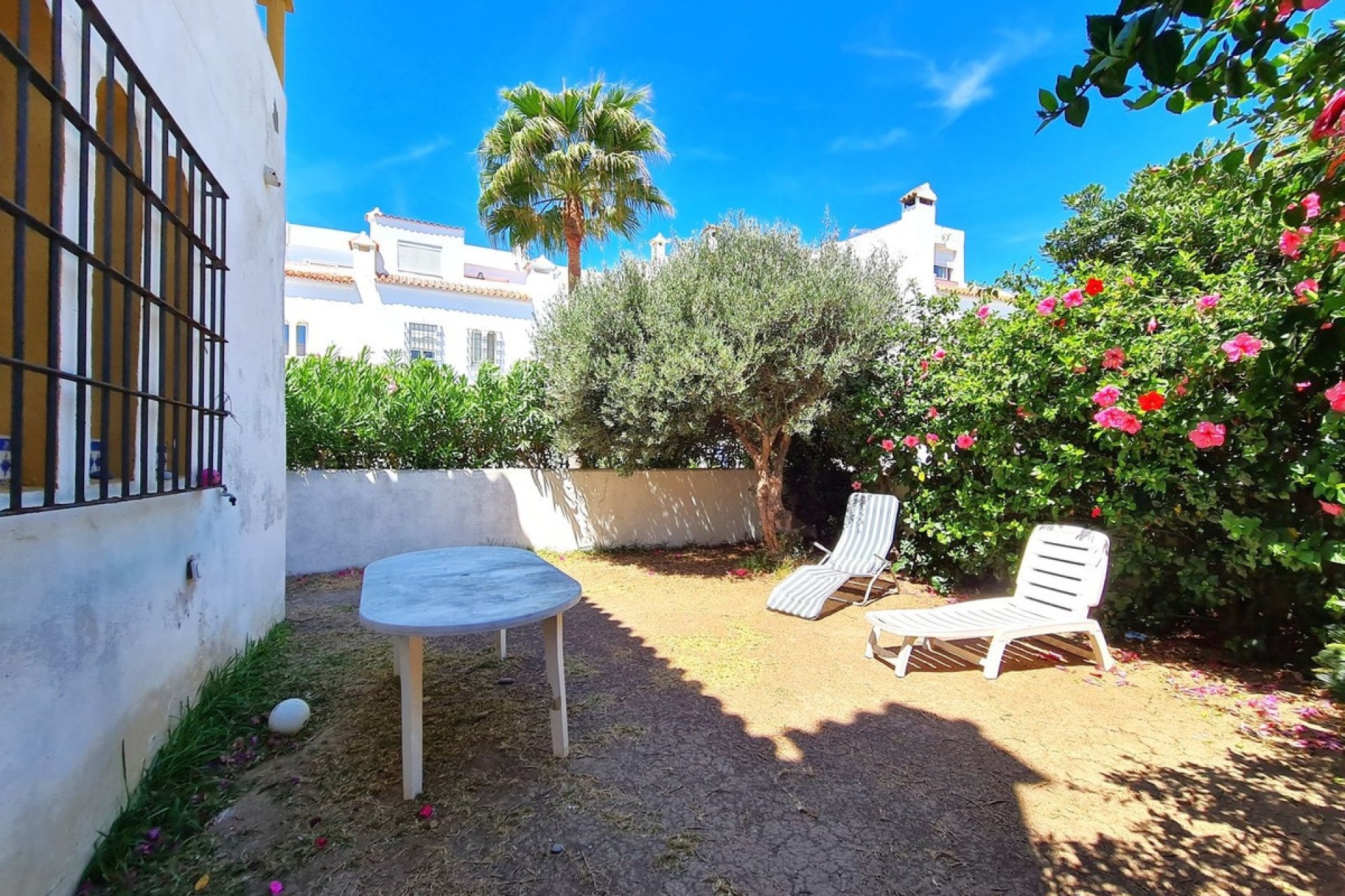 Resale - Town House -
Casares Playa - Costa del Sol
