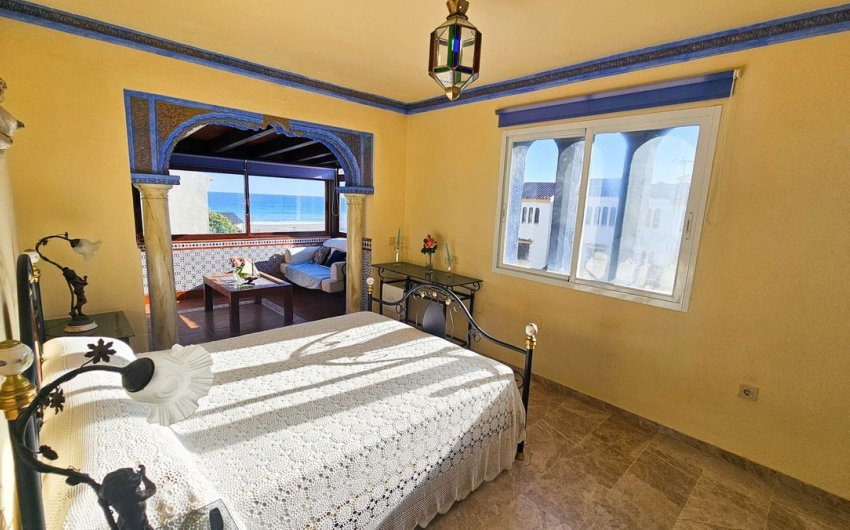 Resale - Town House -
Casares Playa - Costa del Sol