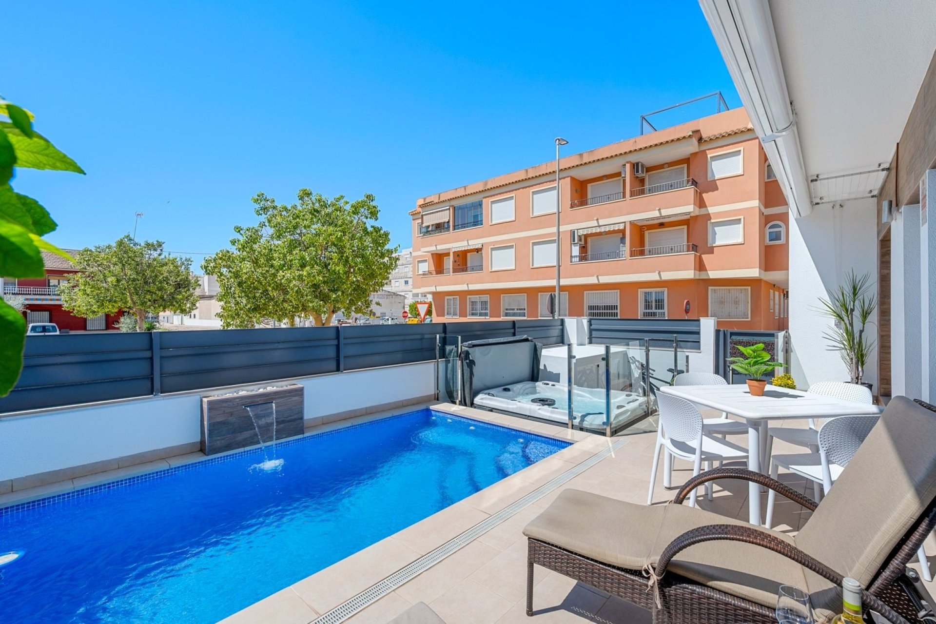 Resale - Town House -
Formentera del Segura - Costa Blanca