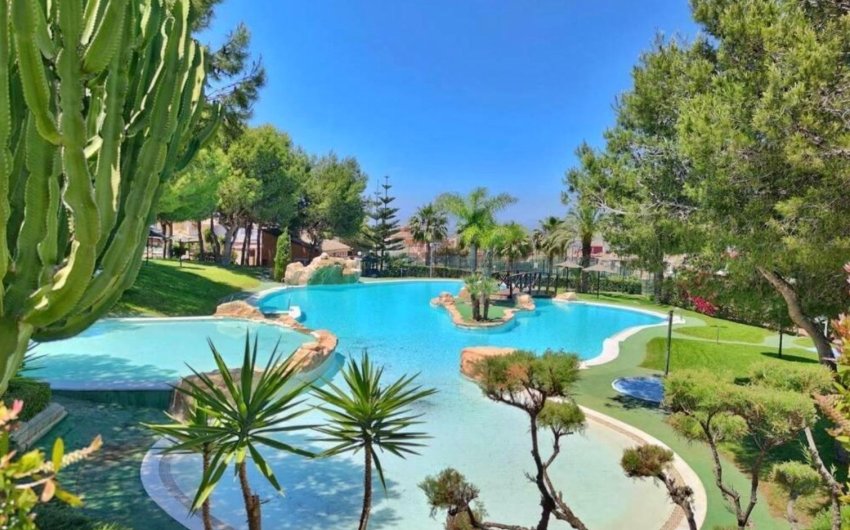 Resale - Town House -
Gran Alacant - Monte Faro-altomar