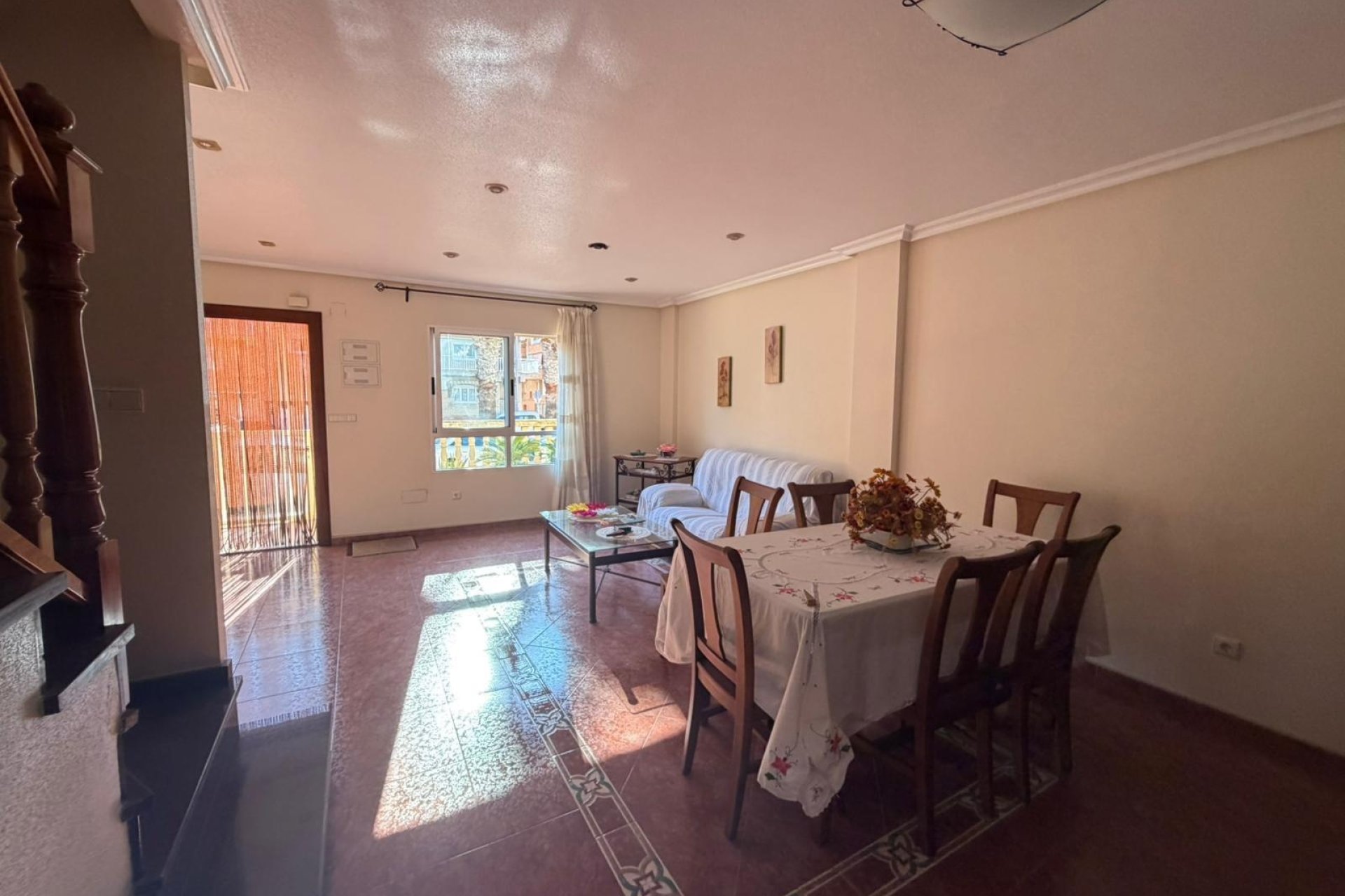 Resale - Town House -
Guardamar del Segura - Pueblo