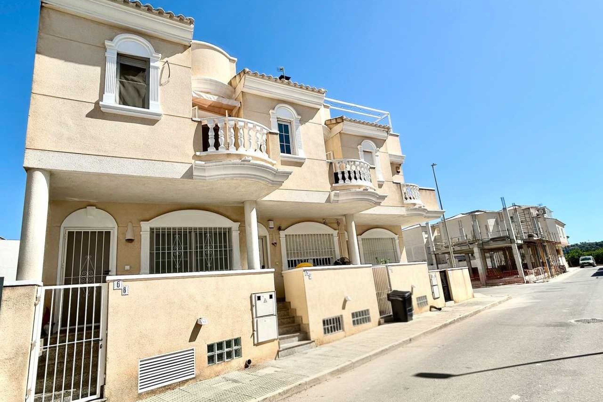 Resale - Town House -
Heredades - Costa Blanca