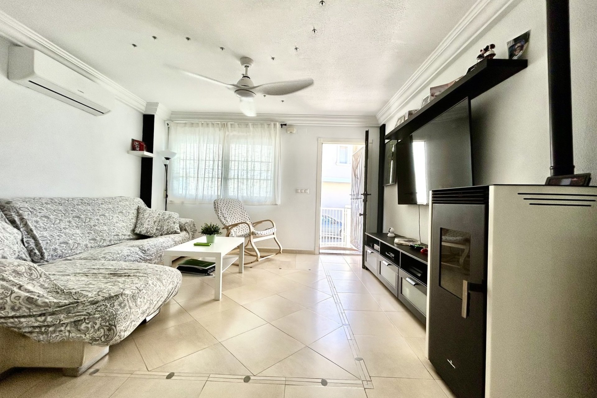 Resale - Town House -
Heredades - Costa Blanca