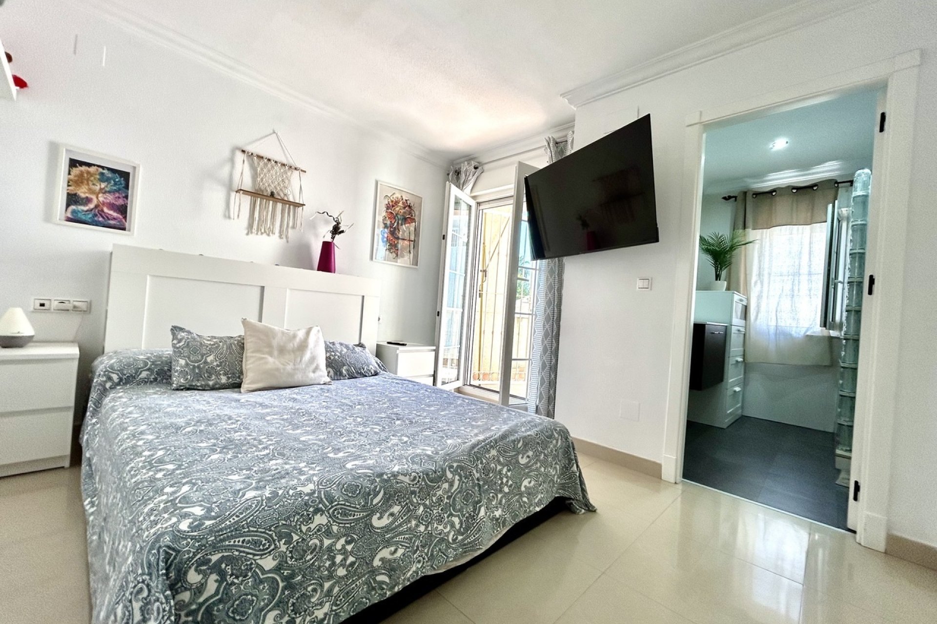 Resale - Town House -
Heredades - Costa Blanca
