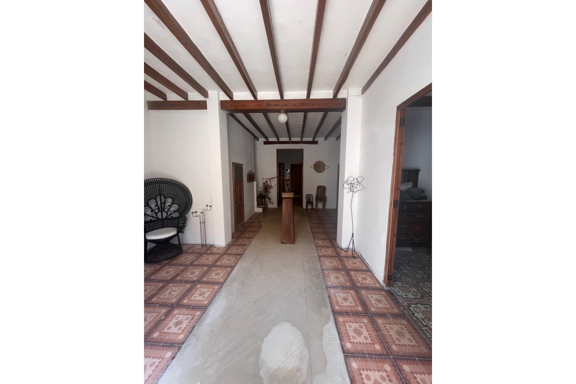 Resale - Town House -
Jesus Pobre - Inland