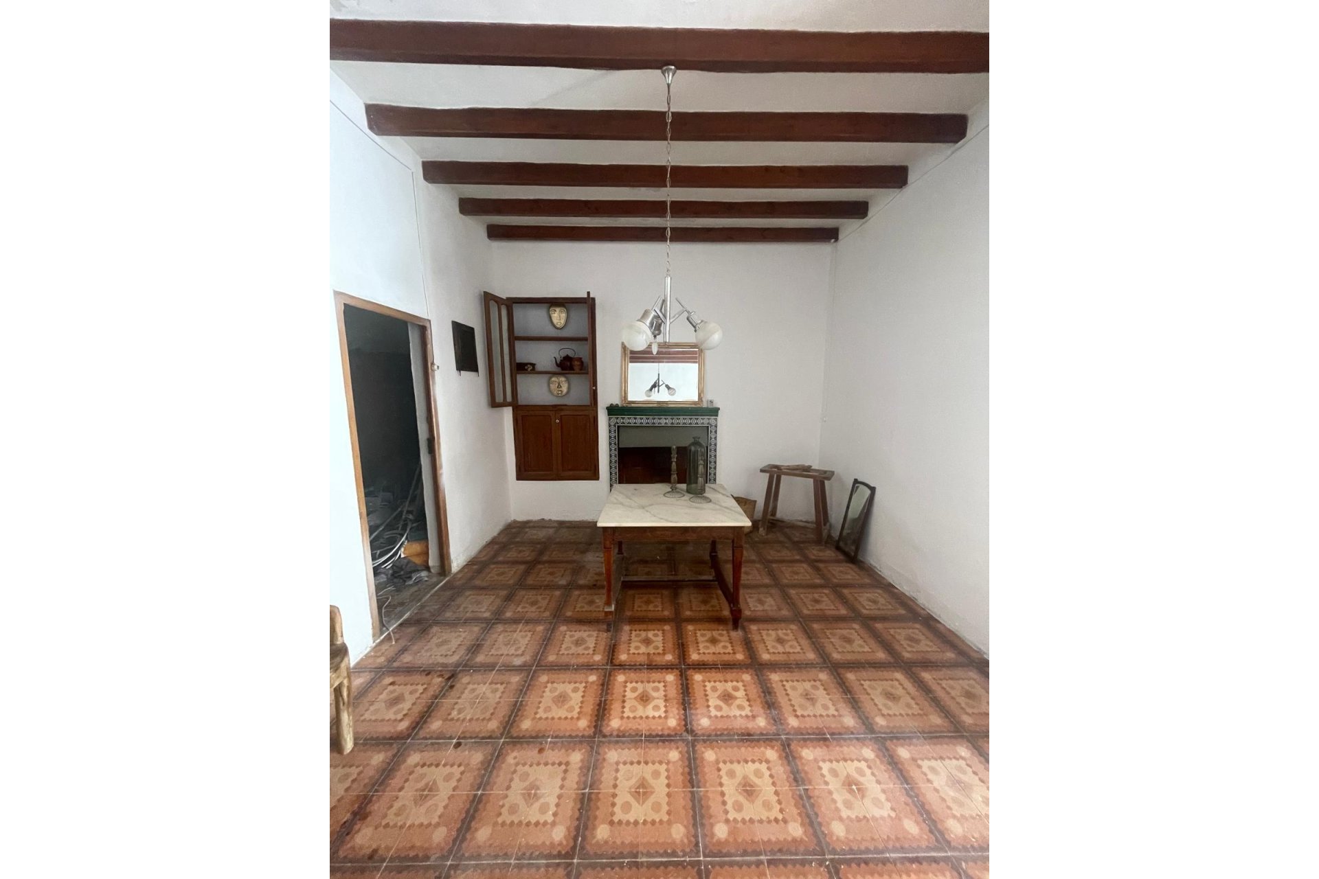 Resale - Town House -
Jesus Pobre - Inland
