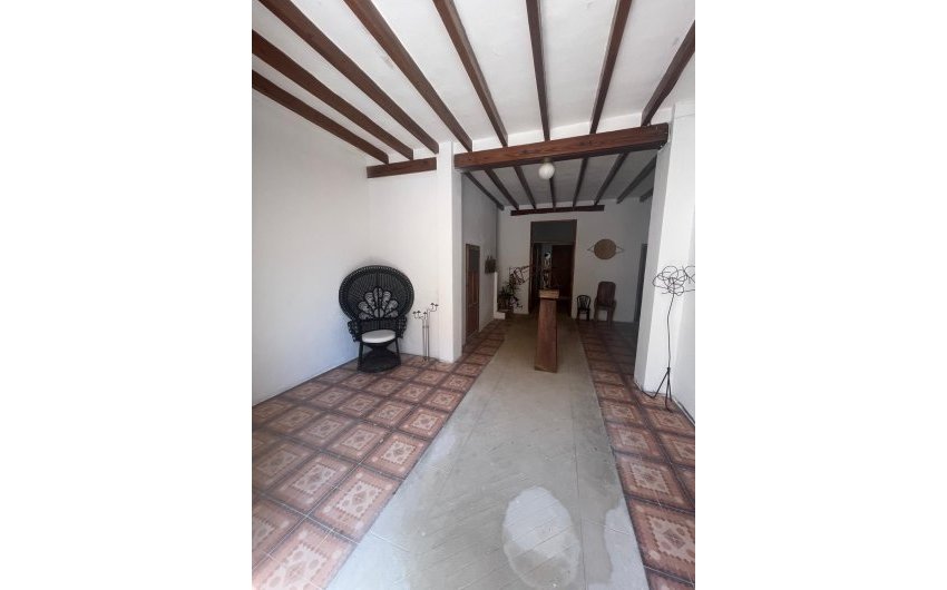 Resale - Town House -
Jesus Pobre - Inland