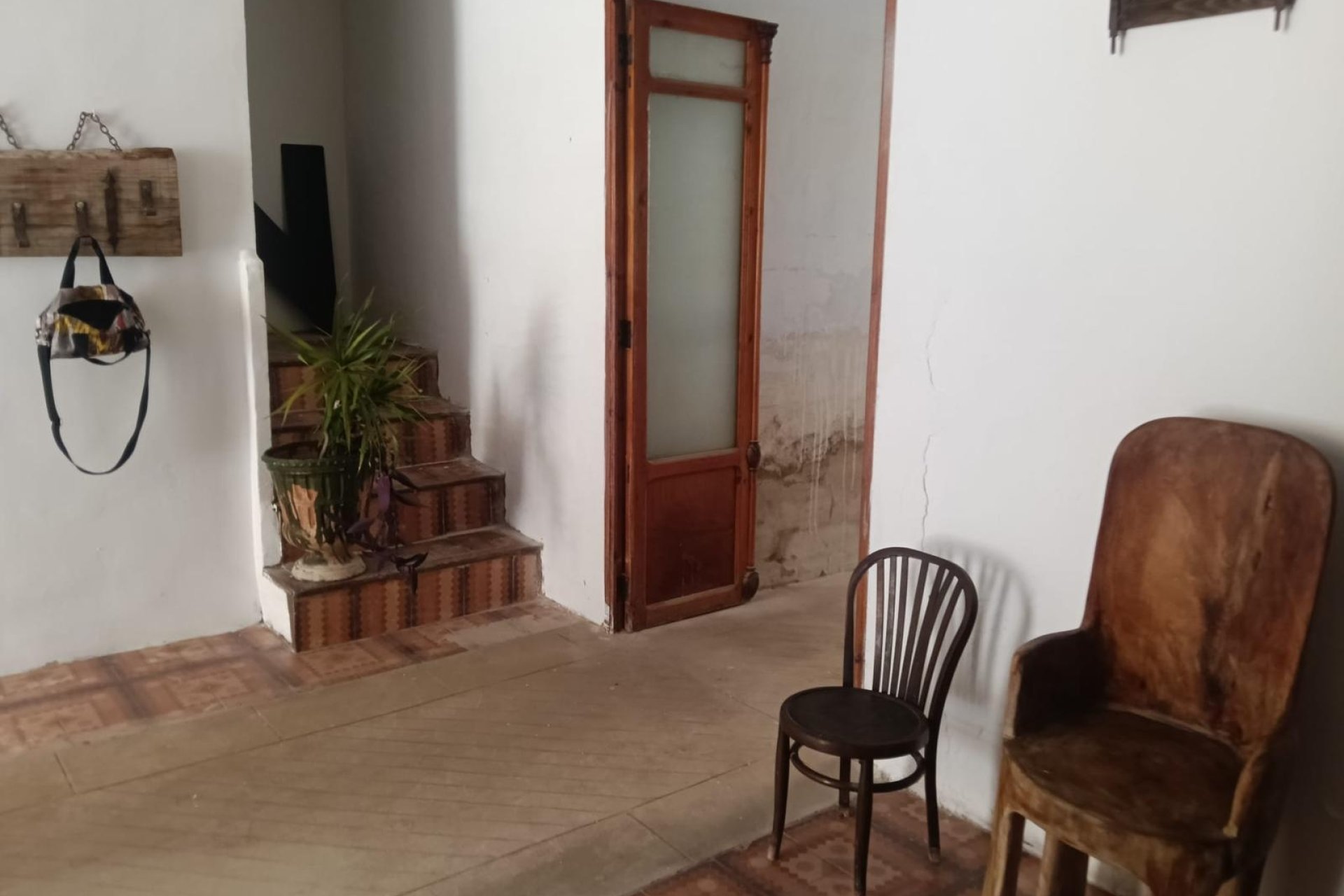 Resale - Town House -
Jesus Pobre - Inland
