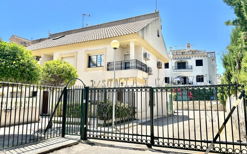 Resale - Town House -
La Zenia - Costa Blanca