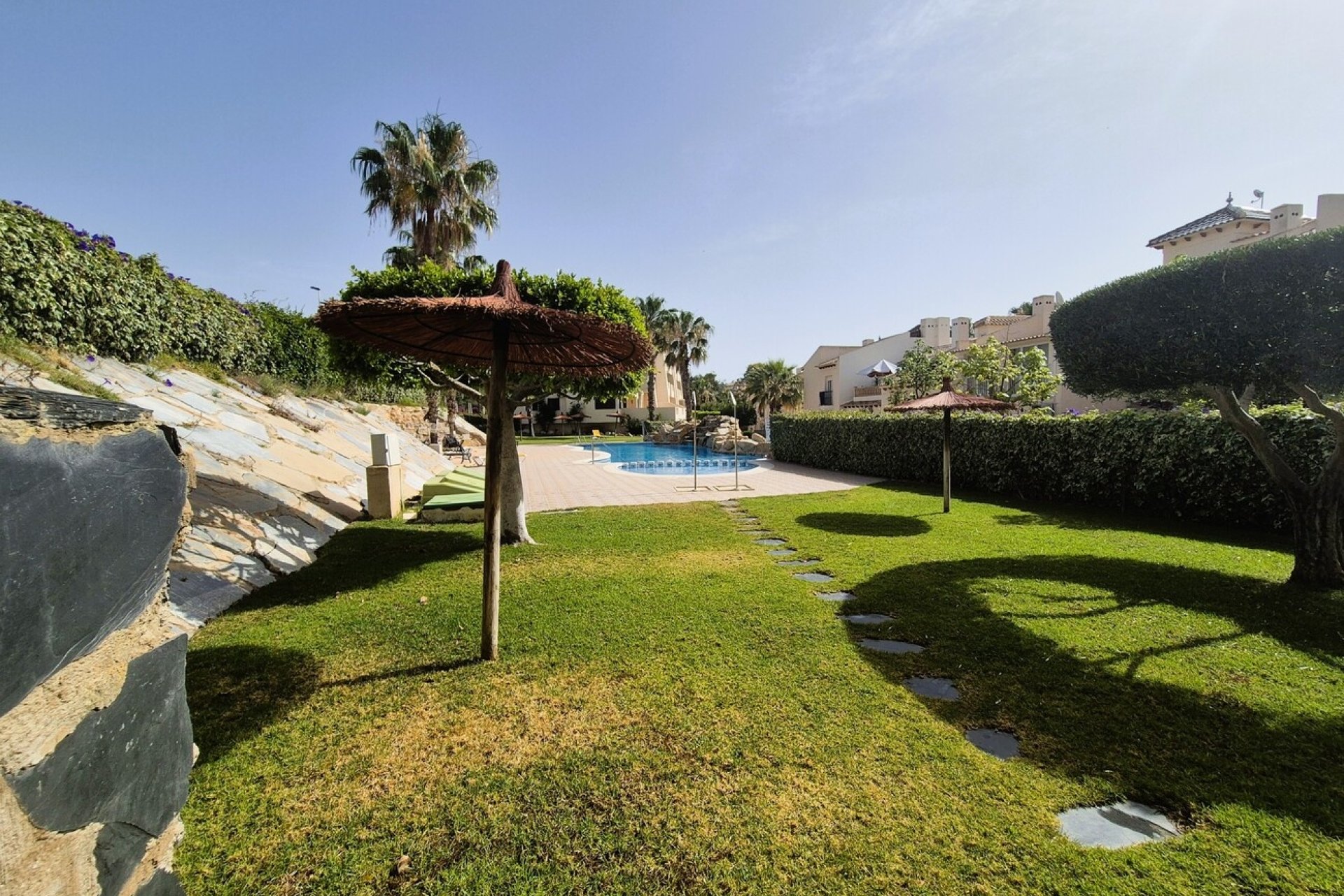 Resale - Town House -
Las Ramblas Golf - Inland
