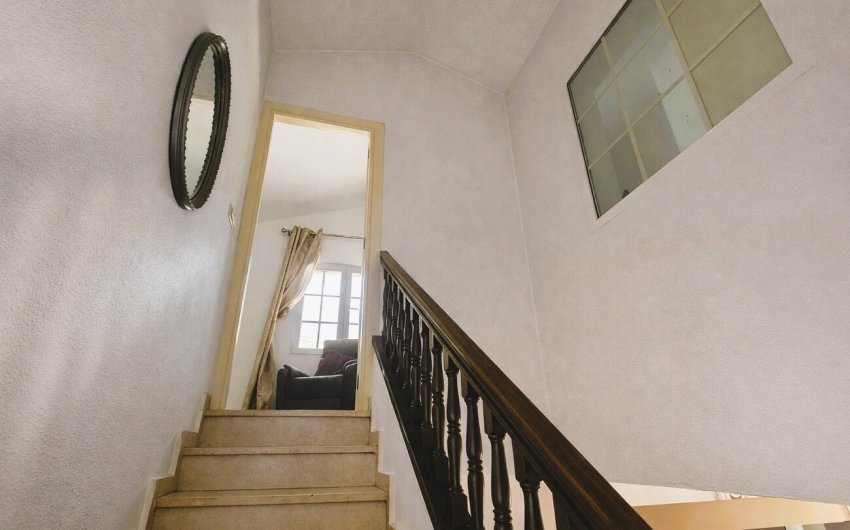 Resale - Town House -
Los Dolses - Inland