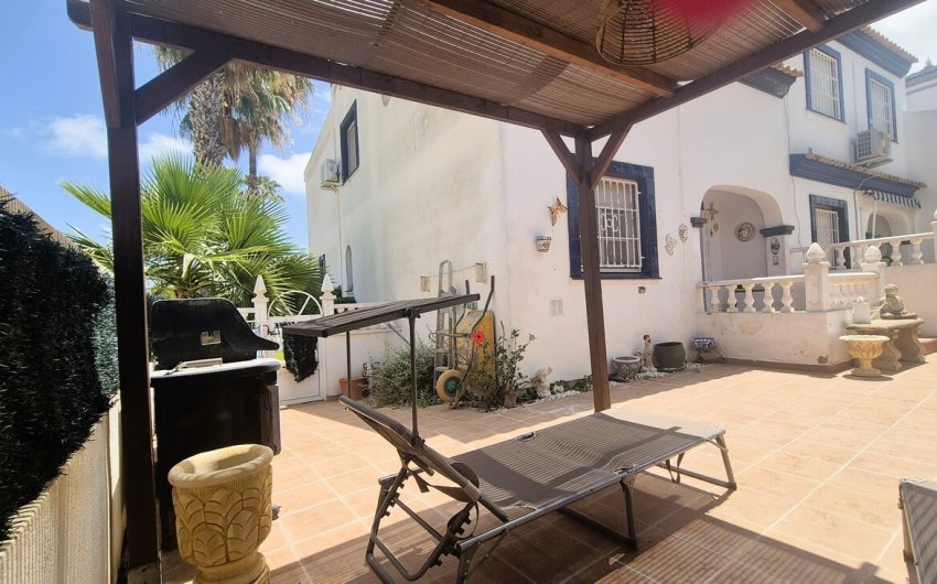 Resale - Town House -
Los Dolses - Inland