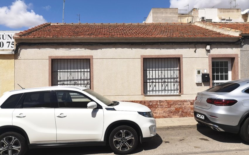 Resale - Town House -
Los Montesinos - Montesinos