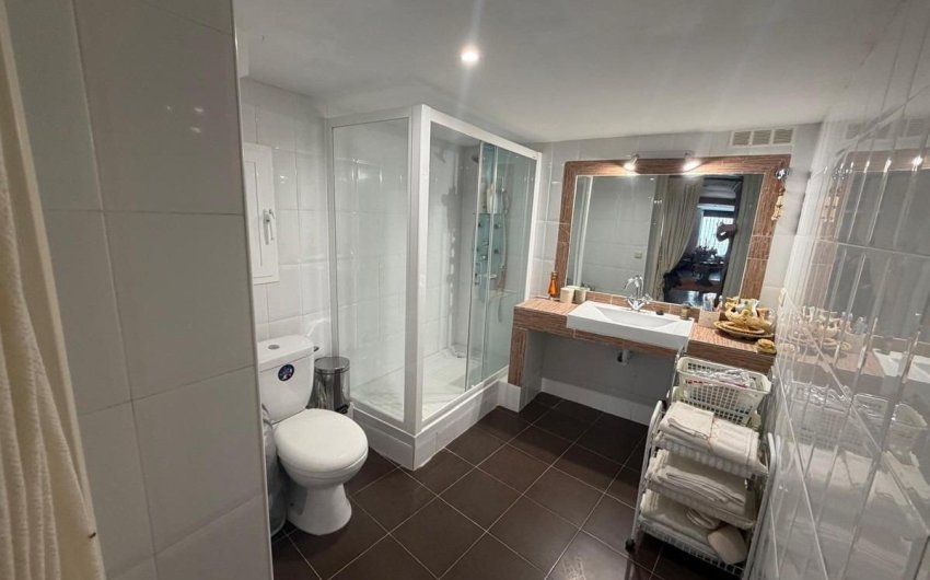Resale - Town House -
Marbella - Nagueles