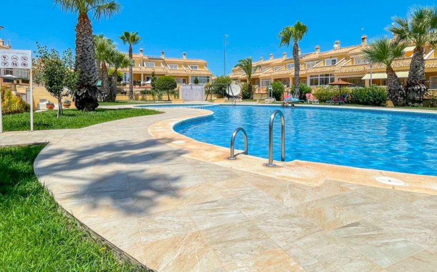 Resale - Town House -
Orihuela Costa - Costa Blanca