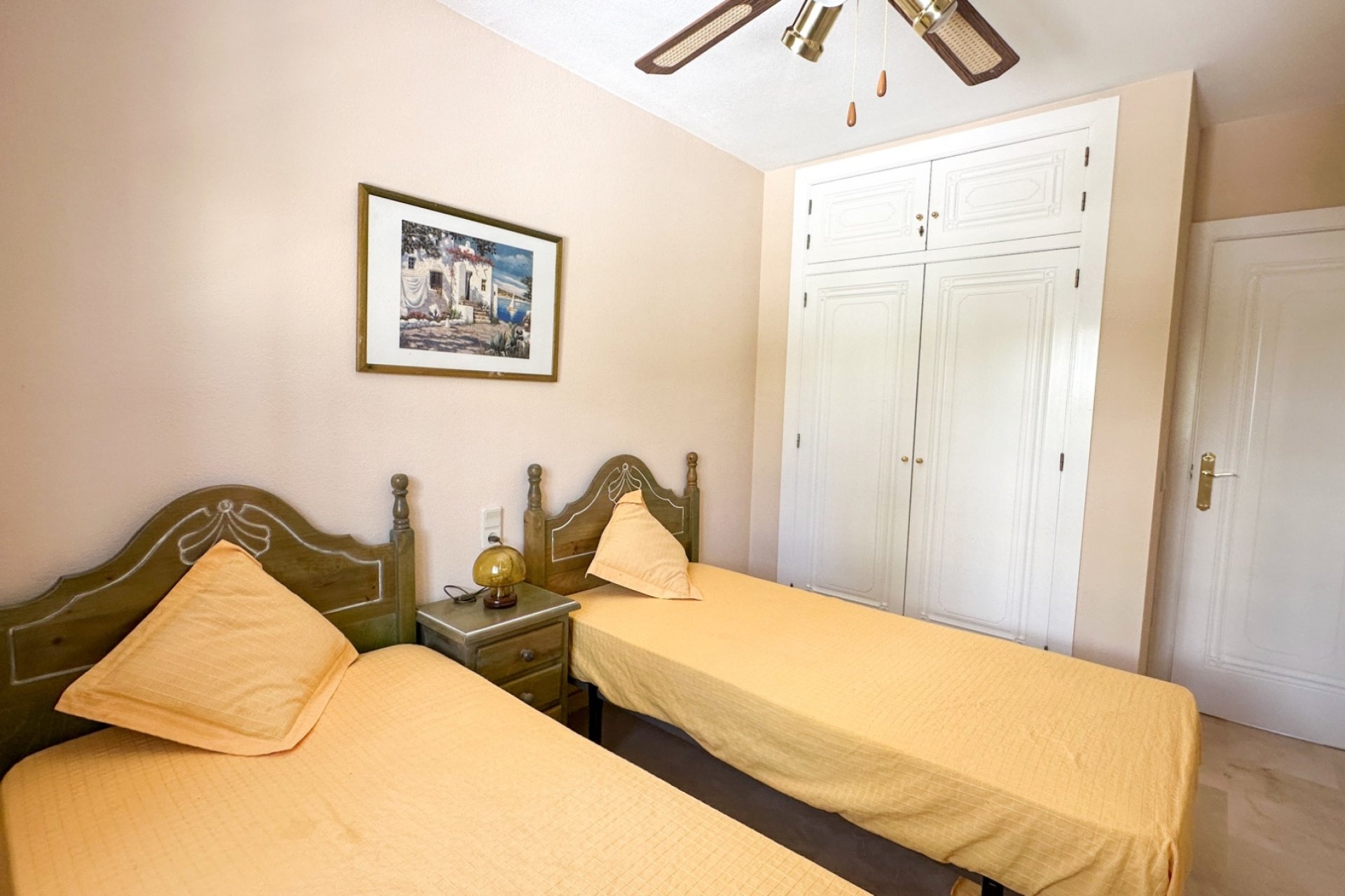 Resale - Town House -
Orihuela Costa - Costa Blanca