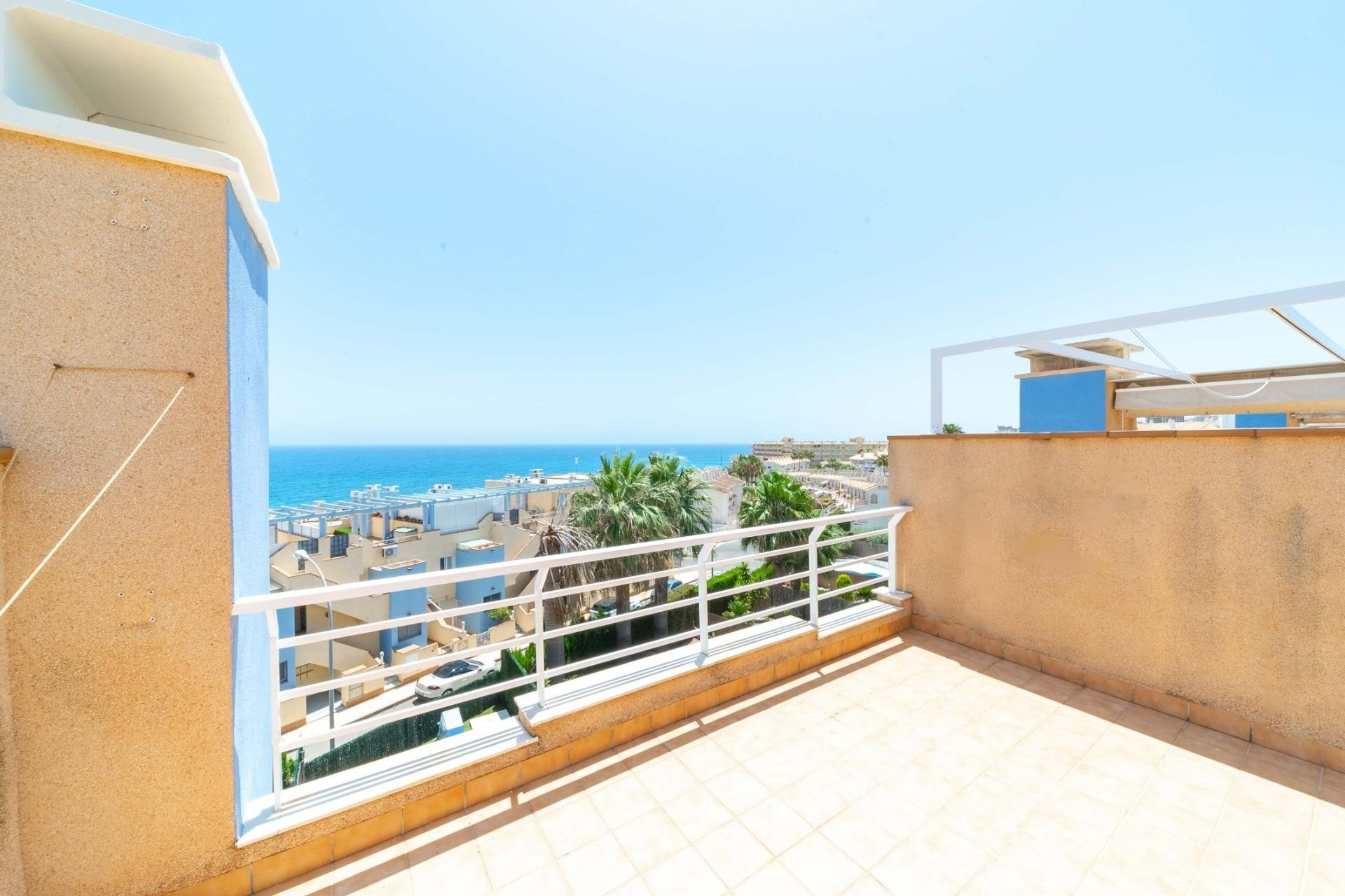 Resale - Town House -
Orihuela Costa - Costa Blanca