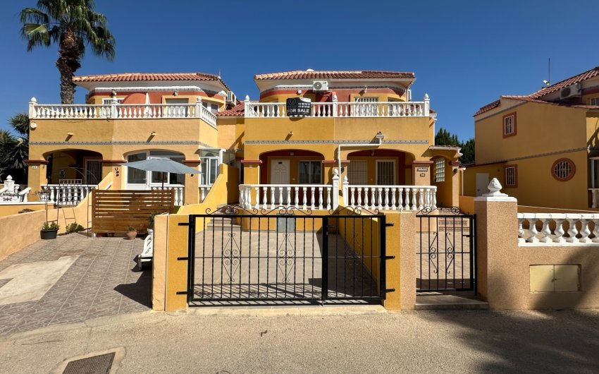 Resale - Town House -
Orihuela Costa - Costa Blanca