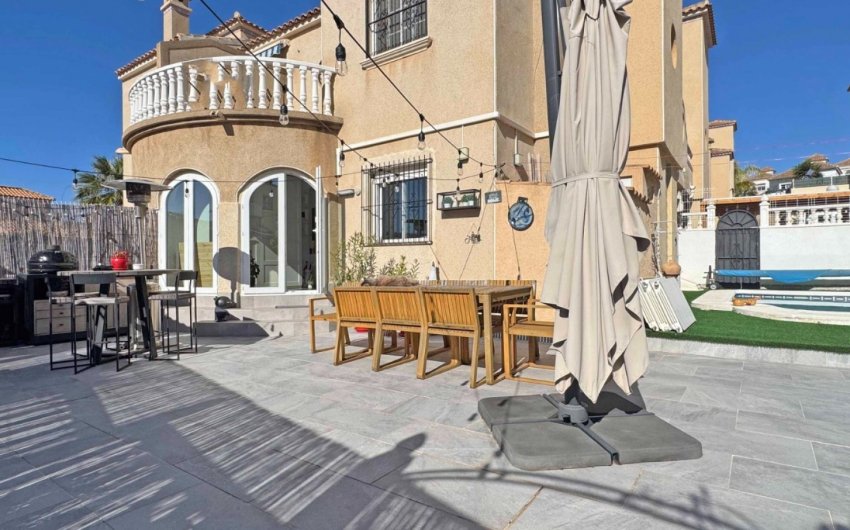 Resale - Town House -
Orihuela Costa - Costa Blanca