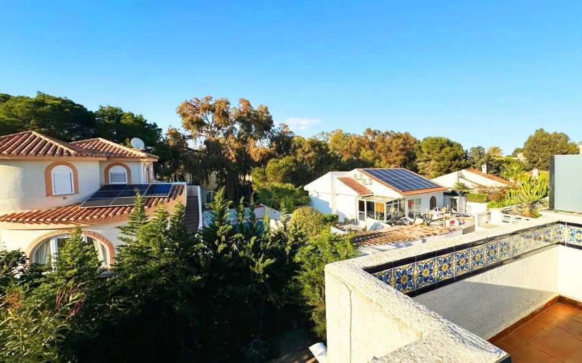 Resale - Town House -
Orihuela Costa - Costa Blanca