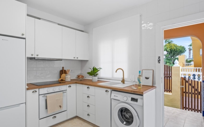 Resale - Town House -
Orihuela Costa - Costa Blanca