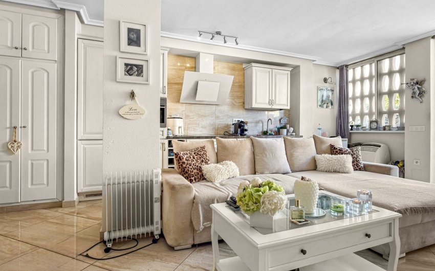 Resale - Town House -
Orihuela Costa - Costa Blanca