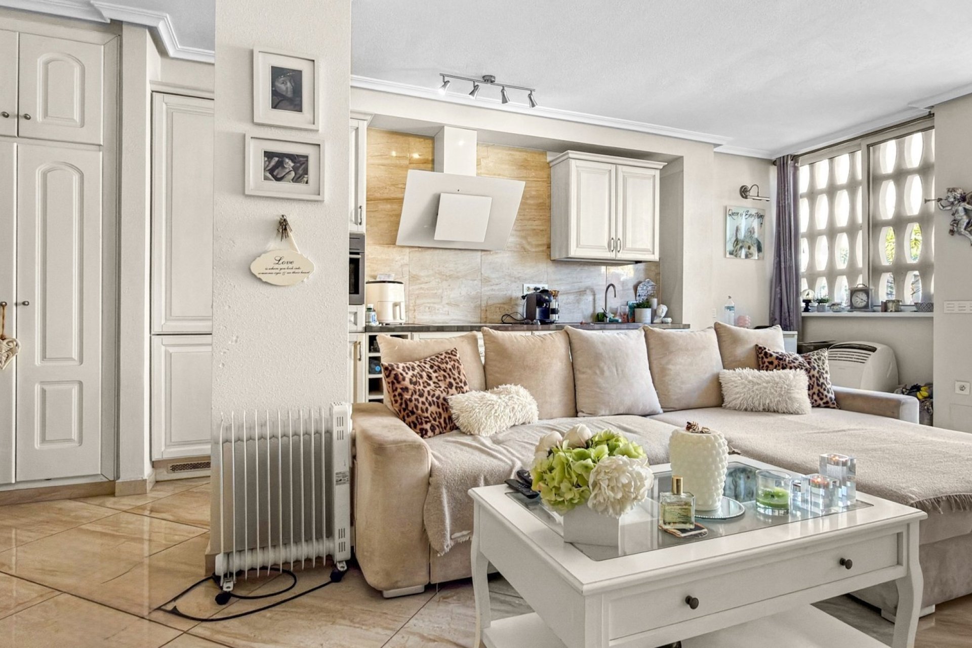 Resale - Town House -
Orihuela Costa - Costa Blanca