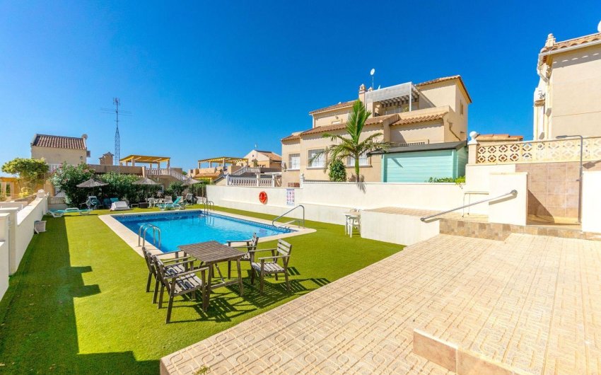 Resale - Town House -
Orihuela Costa - Costa Blanca
