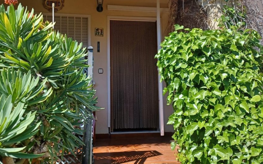 Resale - Town House -
Orihuela Costa - La Chismosa