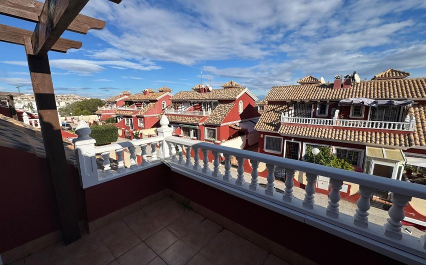Resale - Town House -
Orihuela Costa - Los Dolses